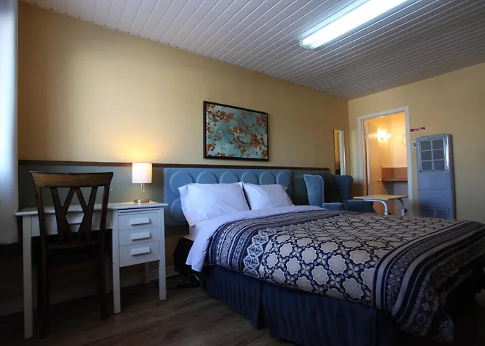 Century II Motel