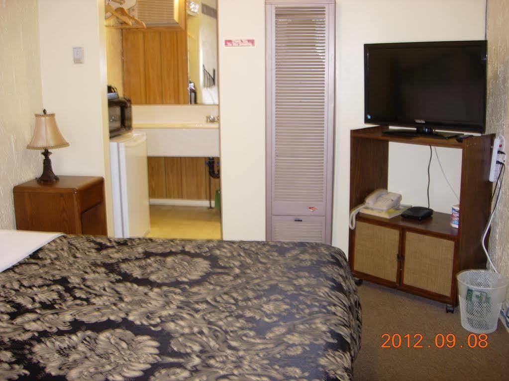 Century Ii 2* Fort Macleod