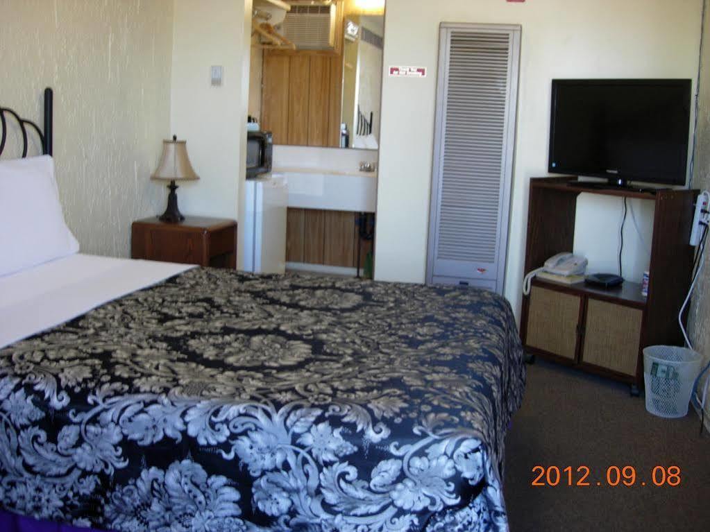 Century Ii 2* Fort Macleod