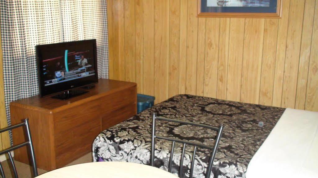 Motel Century Ii 2*