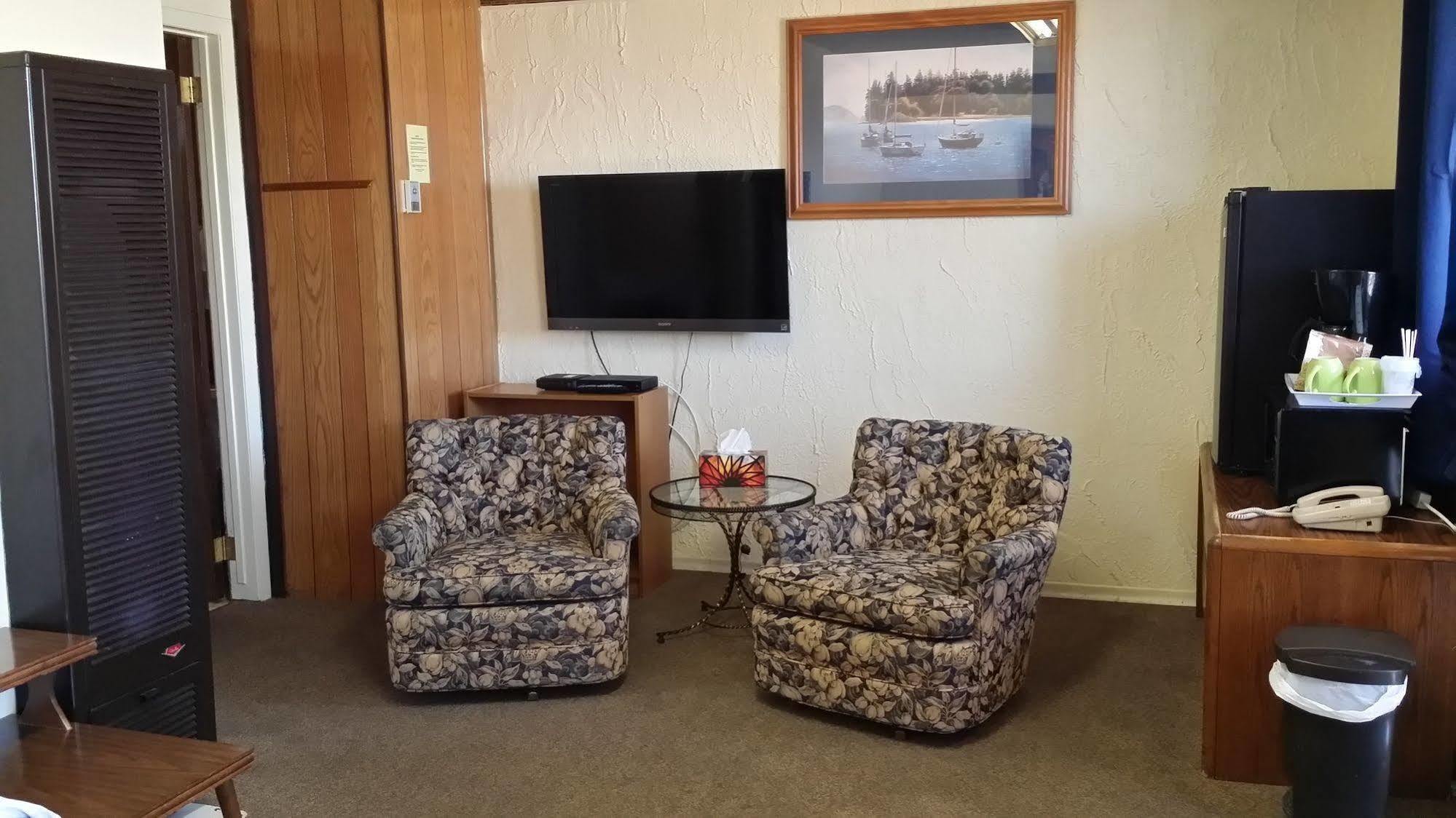 Century Ii Motel 2*