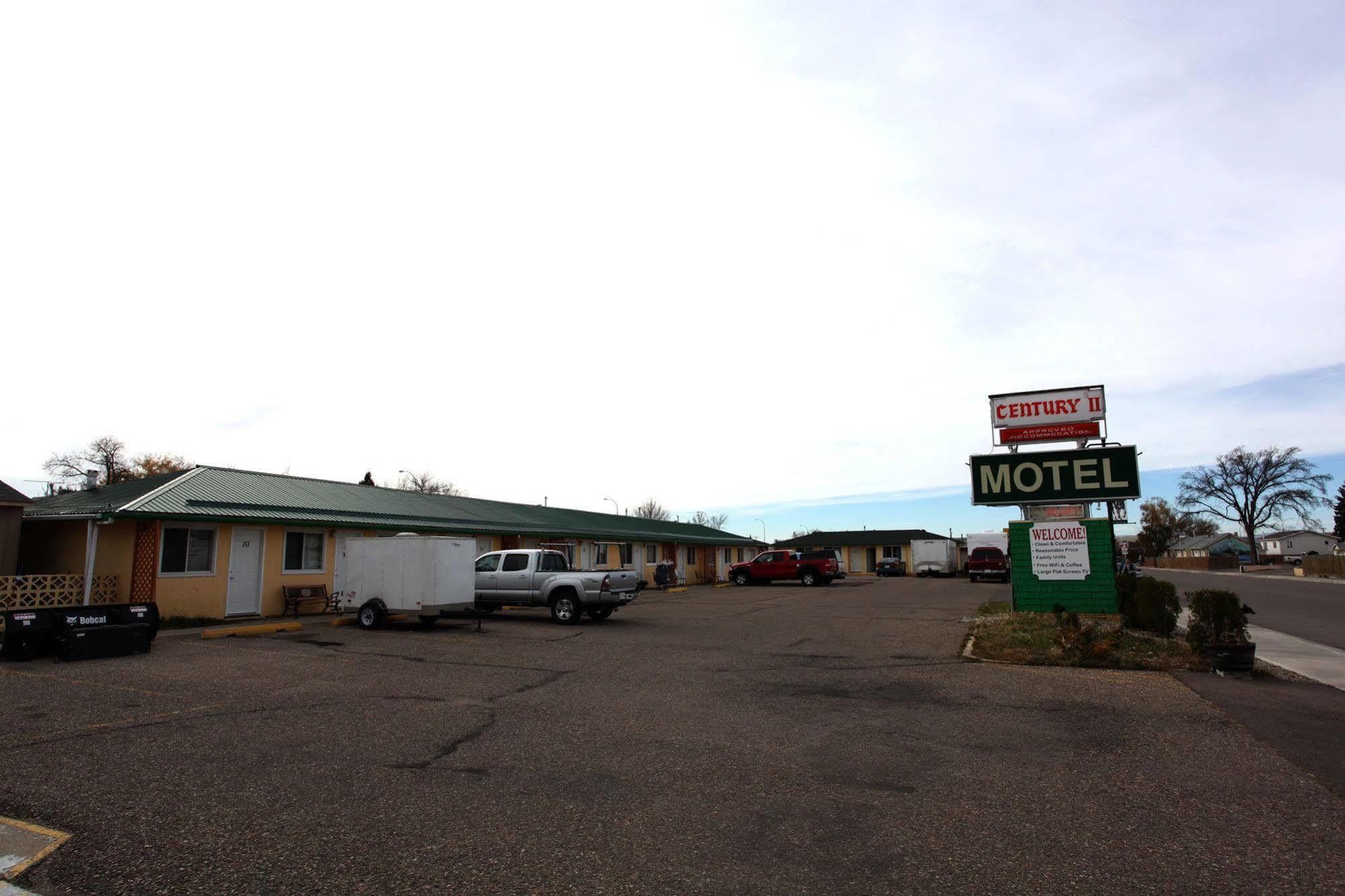 Century Ii Motel Fort Macleod