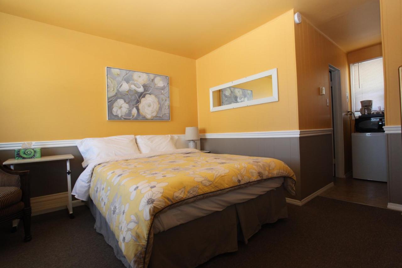 Motel Century Ii